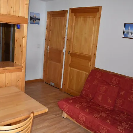 2 Pieces Au Centre De Pralognan-la-vanoise, Proche Telepherique Et Commerces - Fr-1-464-89 Apartment *